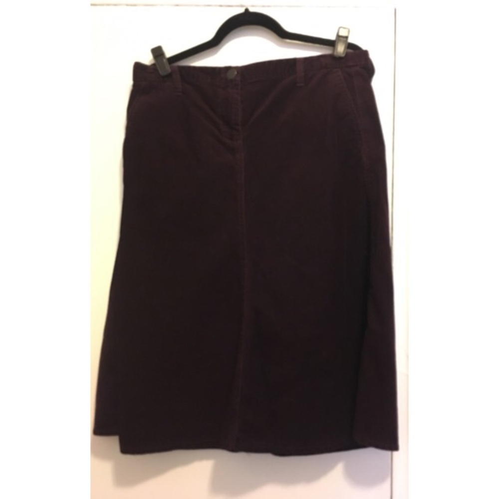 Corduroy midi skirt